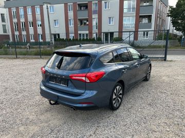 Ford Focus - 4