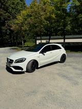 Mercedes-Benz A 45 AMG Mercedes-AMG A 45 4MATIC DCT Merced... - Mercedes-Benz A 45 AMG von privat