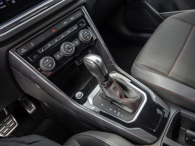 T-Roc 2.0 TDI Sport PDC SHZ NAVI ACC STANDHZ LED