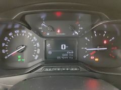 Fahrzeugabbildung Citroën C3 Feel Pack 1.2 NAVI/LED/PDC/ALU/DAB/TEMPOMAT
