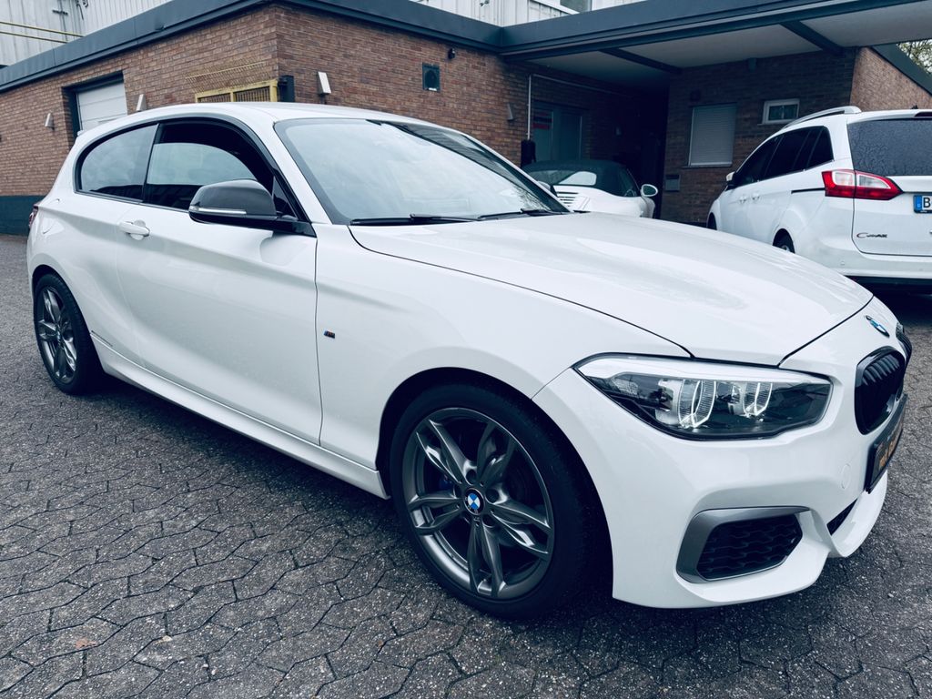 BMW M140i