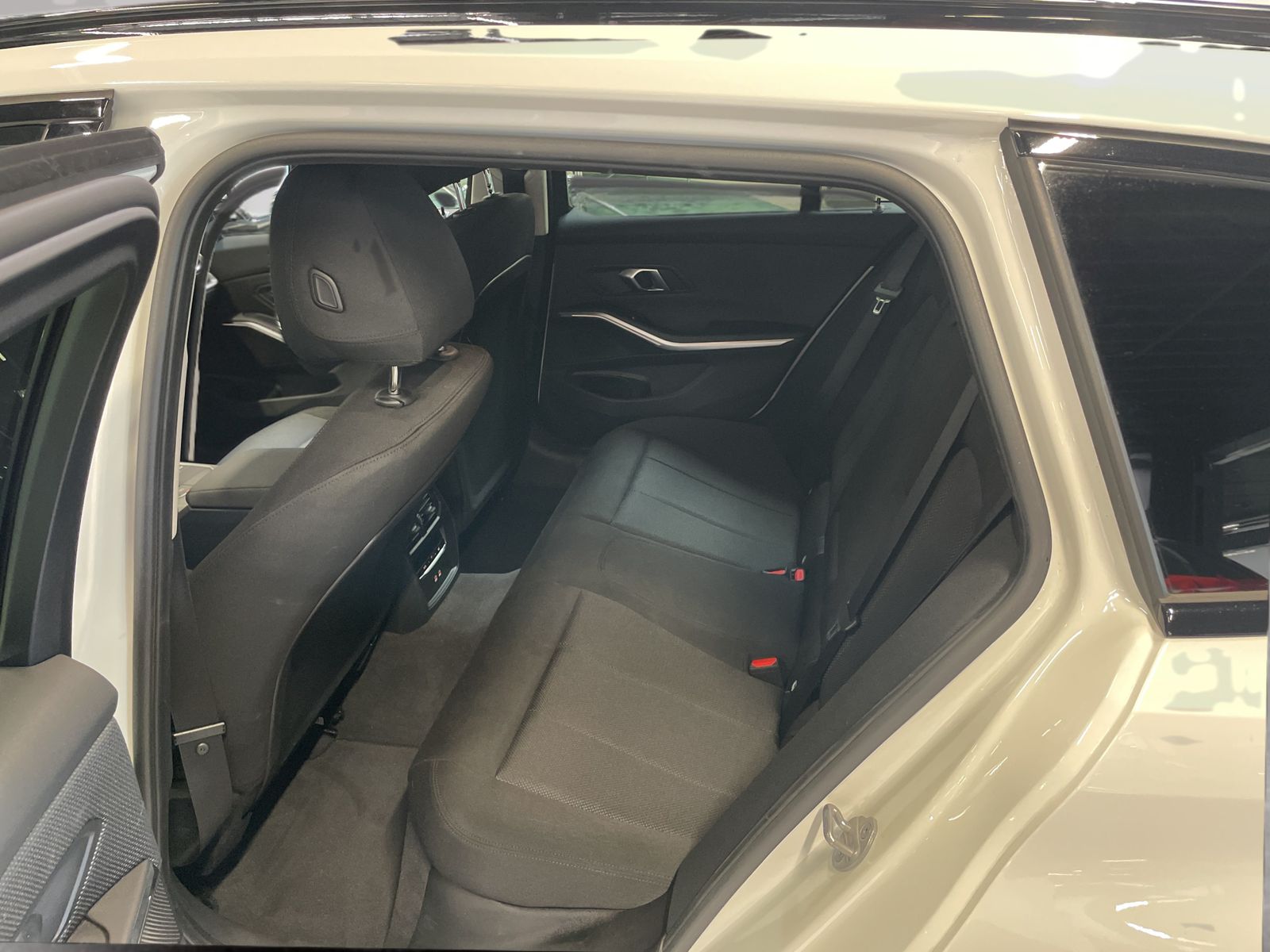 BMW 318 - Bild 13