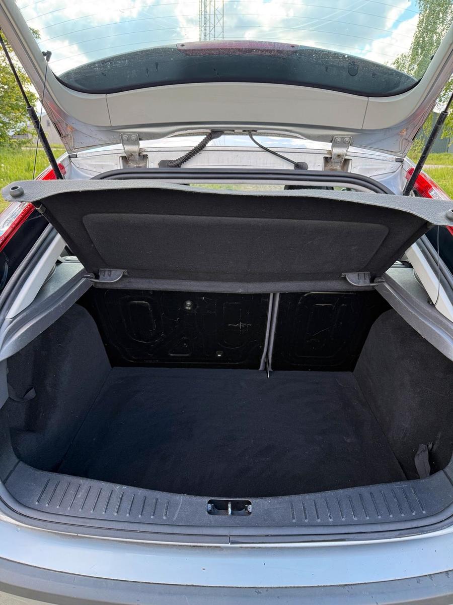 Ford Focus 2006 — photo 12