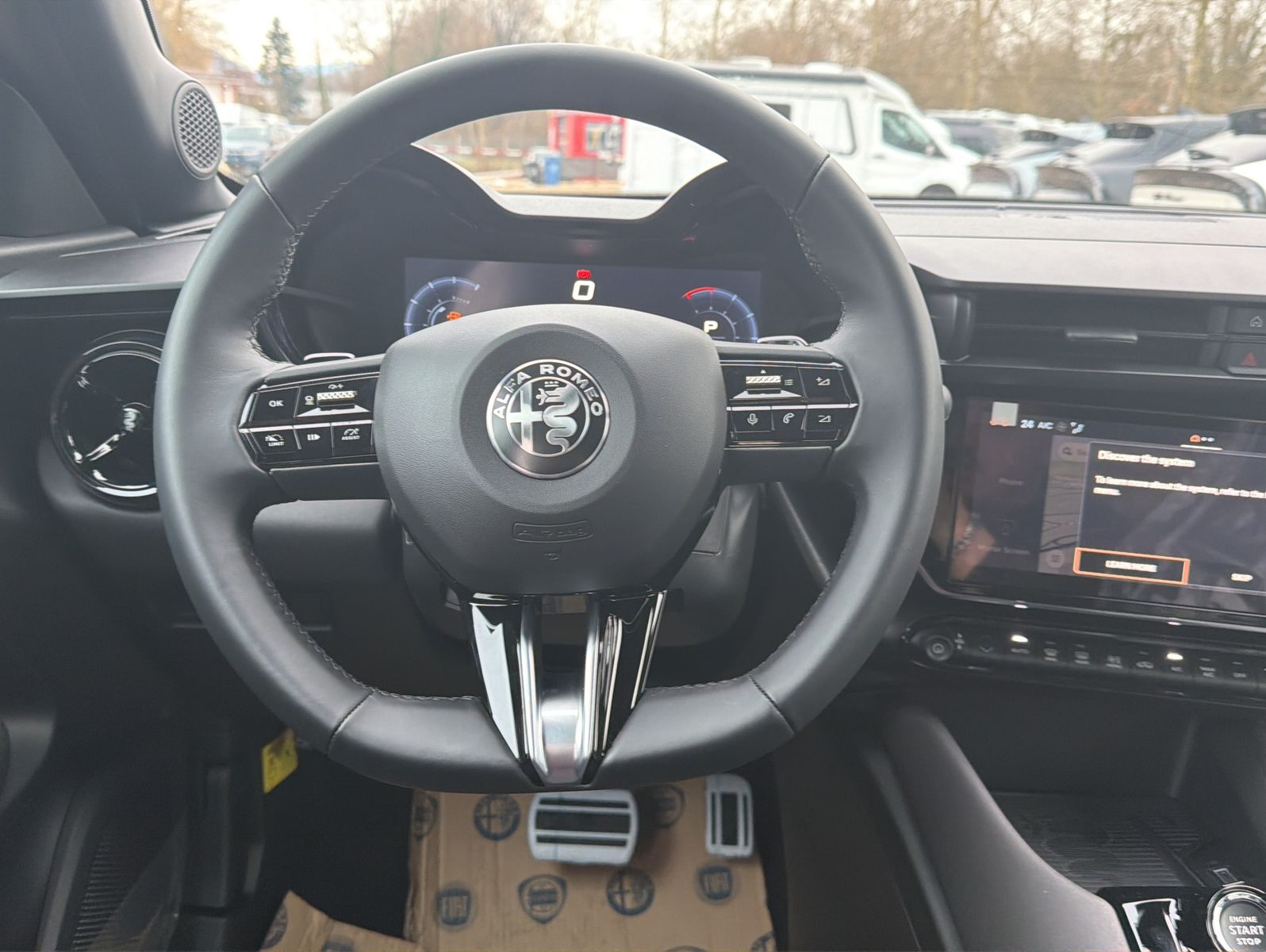 Fahrzeugabbildung Alfa Romeo Junior Ibrida 1.2 VGT 48V-Hybrid 107 kW Q4