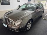 Mercedes-Benz E 200 KOMPRESSOR T AVANTGARDE AHK SHZ Navi - Mercedes-Benz E 200: Kompressor Avantgarde