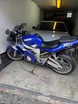 Yamaha YZF R6 wenig gefahren Garagenfahrzeug!