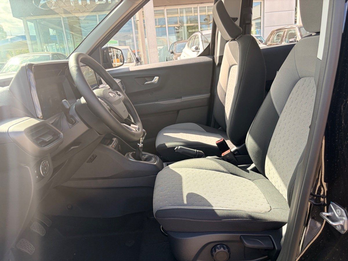 Ford Tourneo Courier - Bild 6