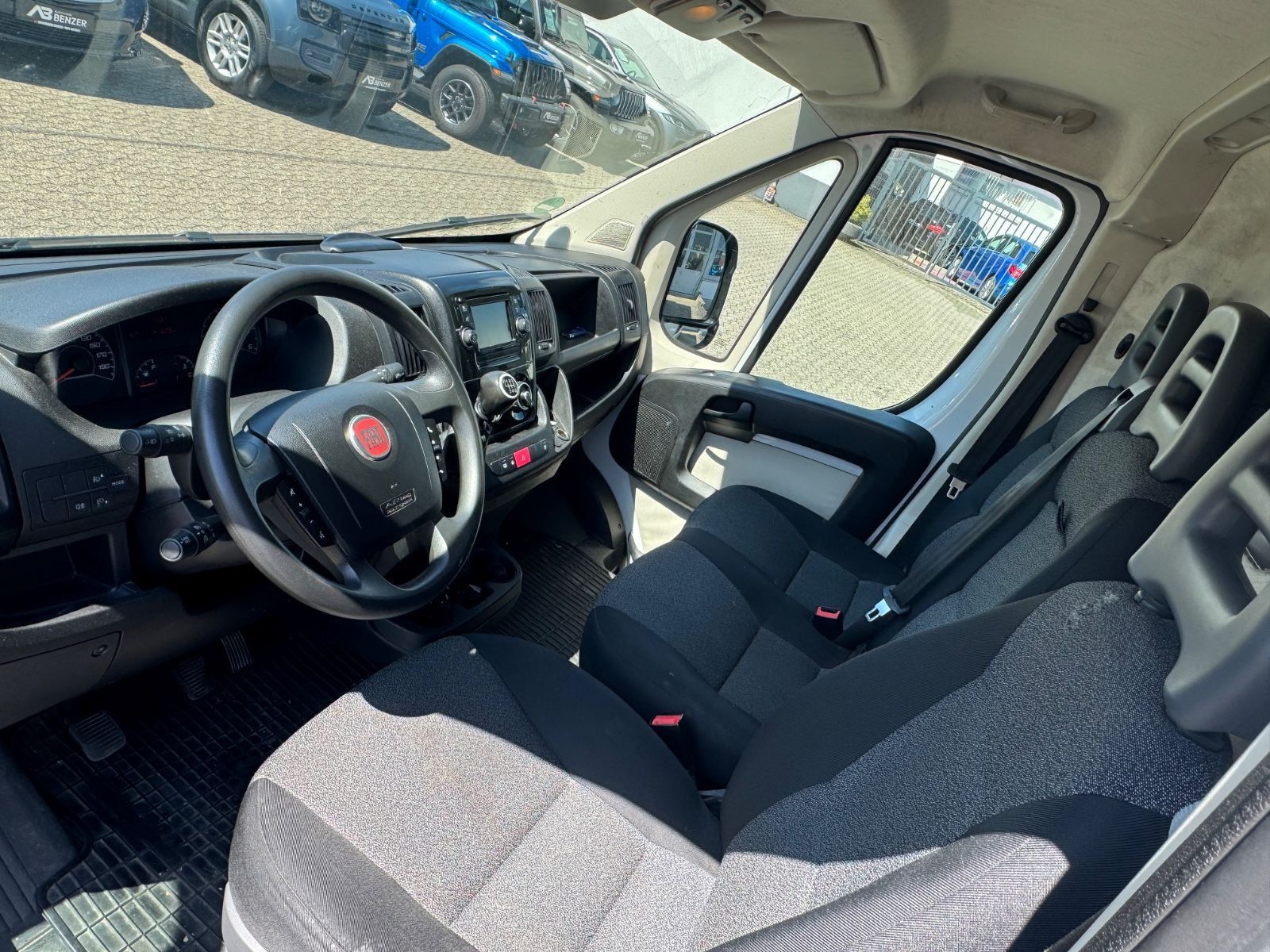Fahrzeugabbildung Fiat  Ducato Grossr.-Kasten 35 130 L4H2 RS: 4035 mm/3