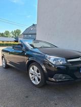 Opel opel astra twin top cabrio - Opel Astra aus 2010: Cabrio