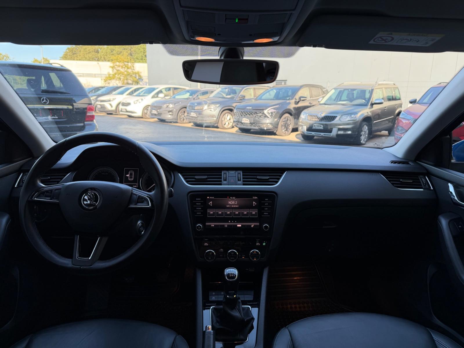 Skoda Octavia 2.0 TDI/LED/KAMERA/AHK/LEDER/MEMORY