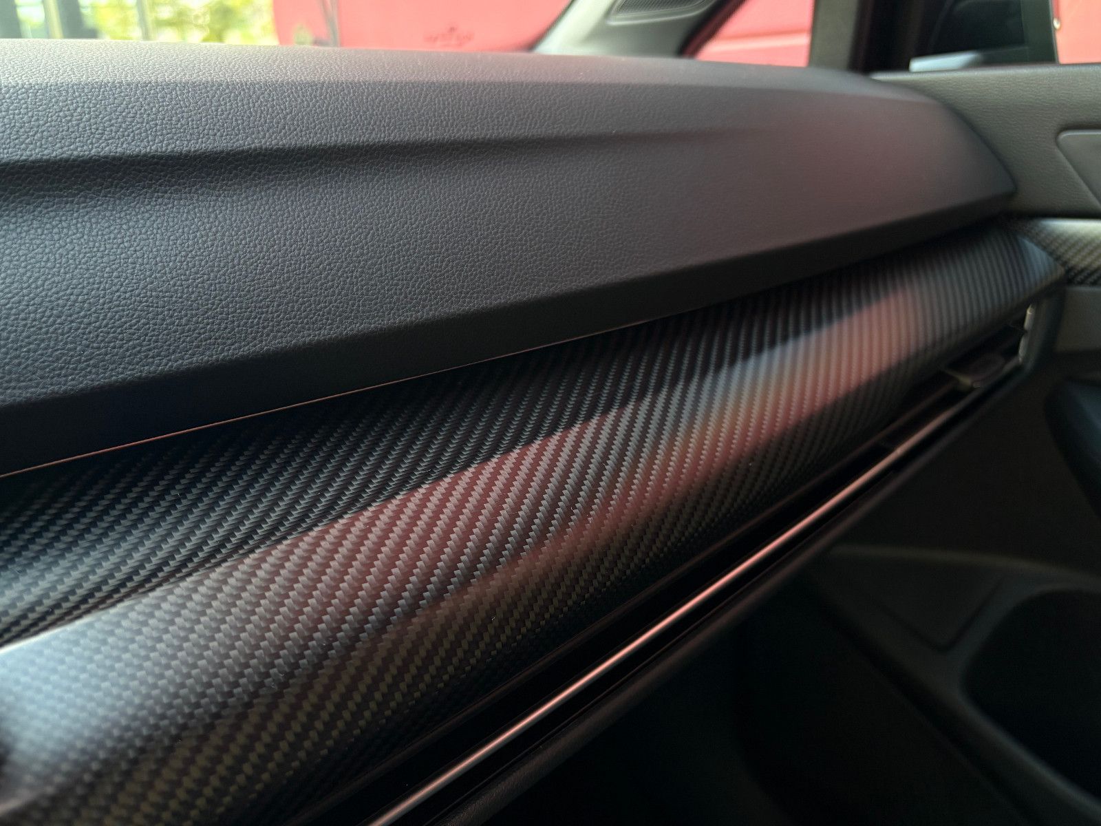 Volkswagen GOLF VIII R 2.0 TSI 4MOTION BLACK EDITION LEDER foto 18