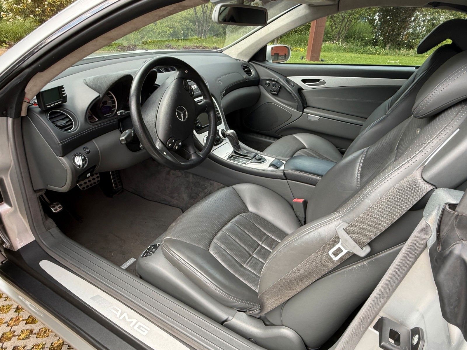 Fahrzeugabbildung Mercedes-Benz SL 55 AMG