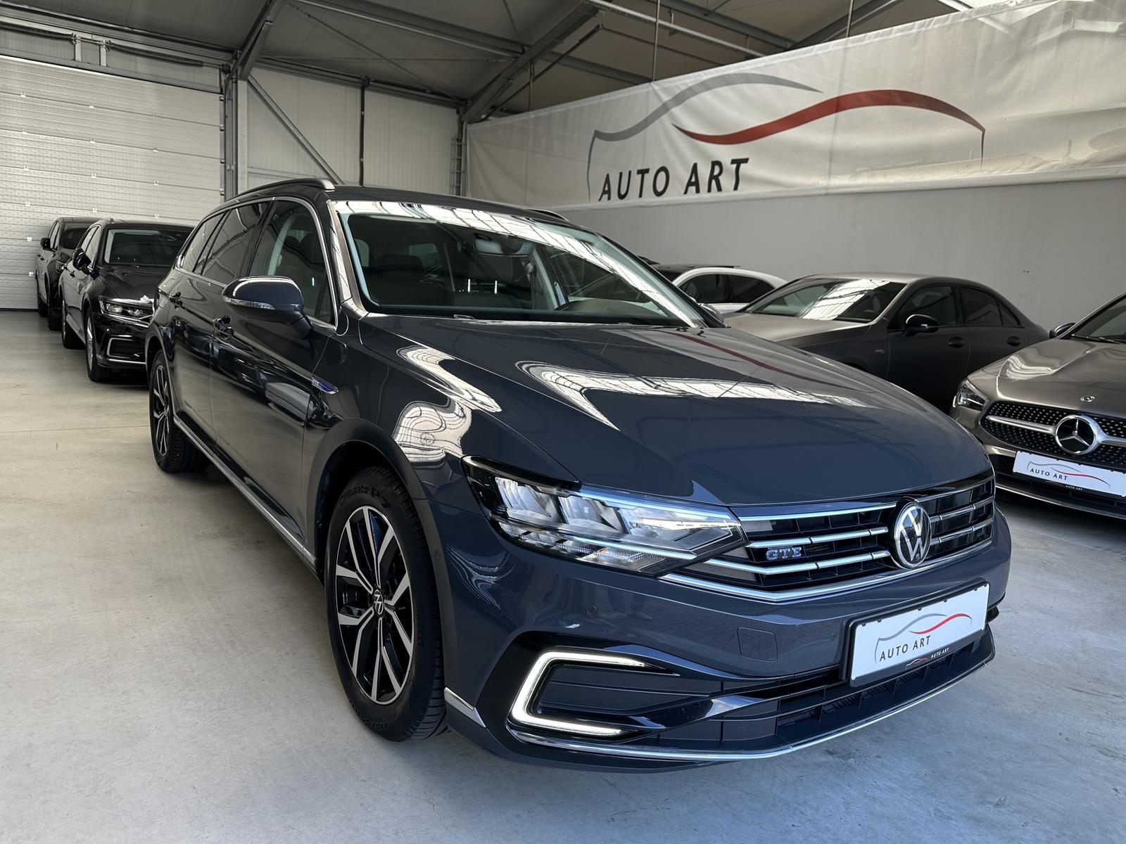 Volkswagen Passat GTE R line Navi ACC LED AHK Virtual Kam