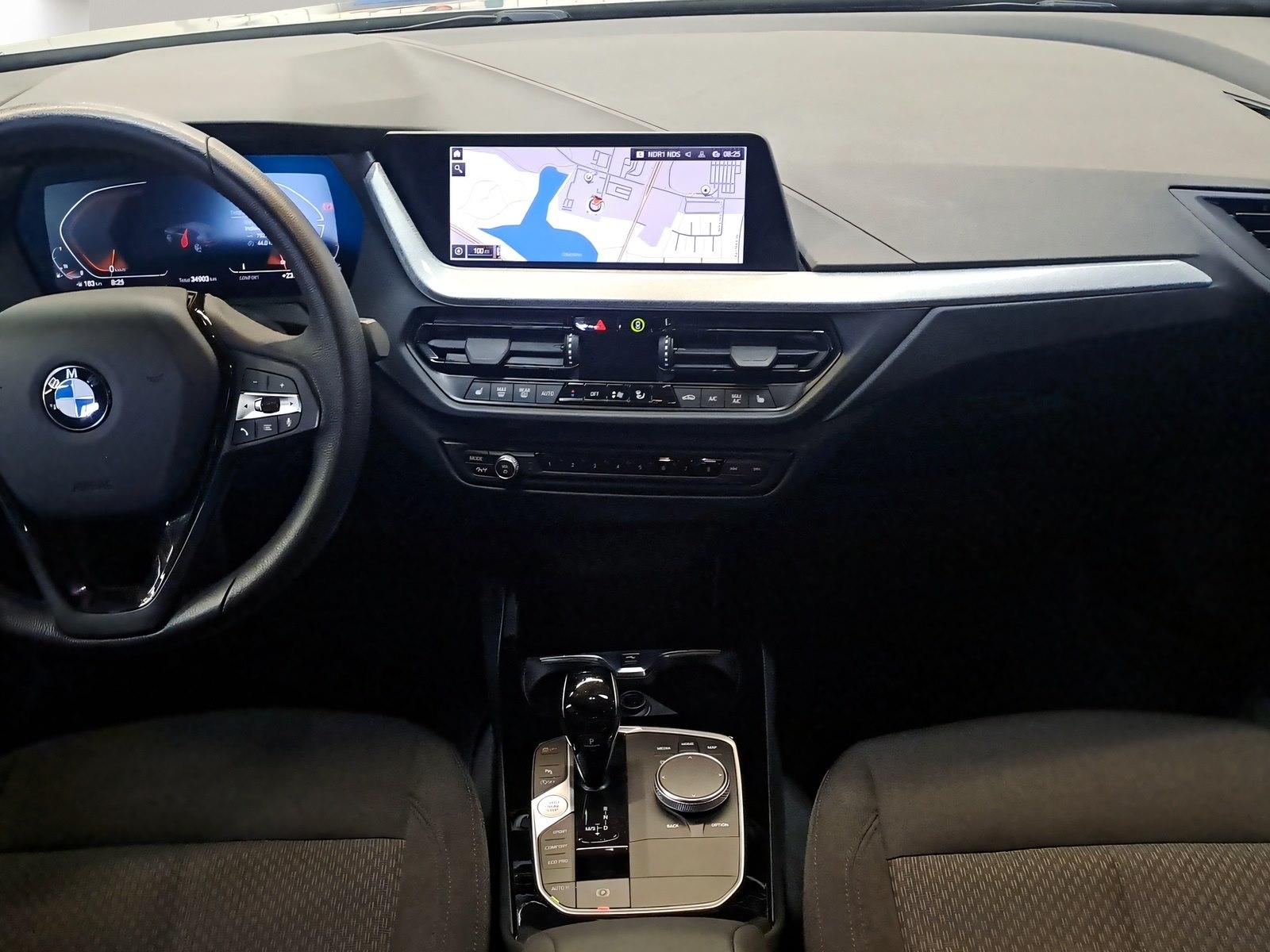 BMW 118i LiveCockpitProf PDC LED Sitzheizung