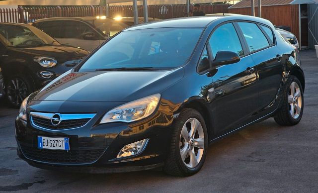 Opel Astra 1.7 CDTI 110CV 5 porte Elective