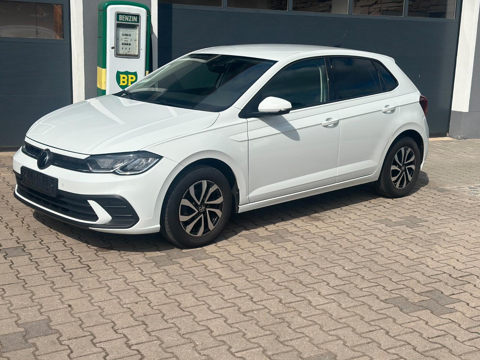 Volkswagen Polo VI Active APP CONNECT TÜV neu