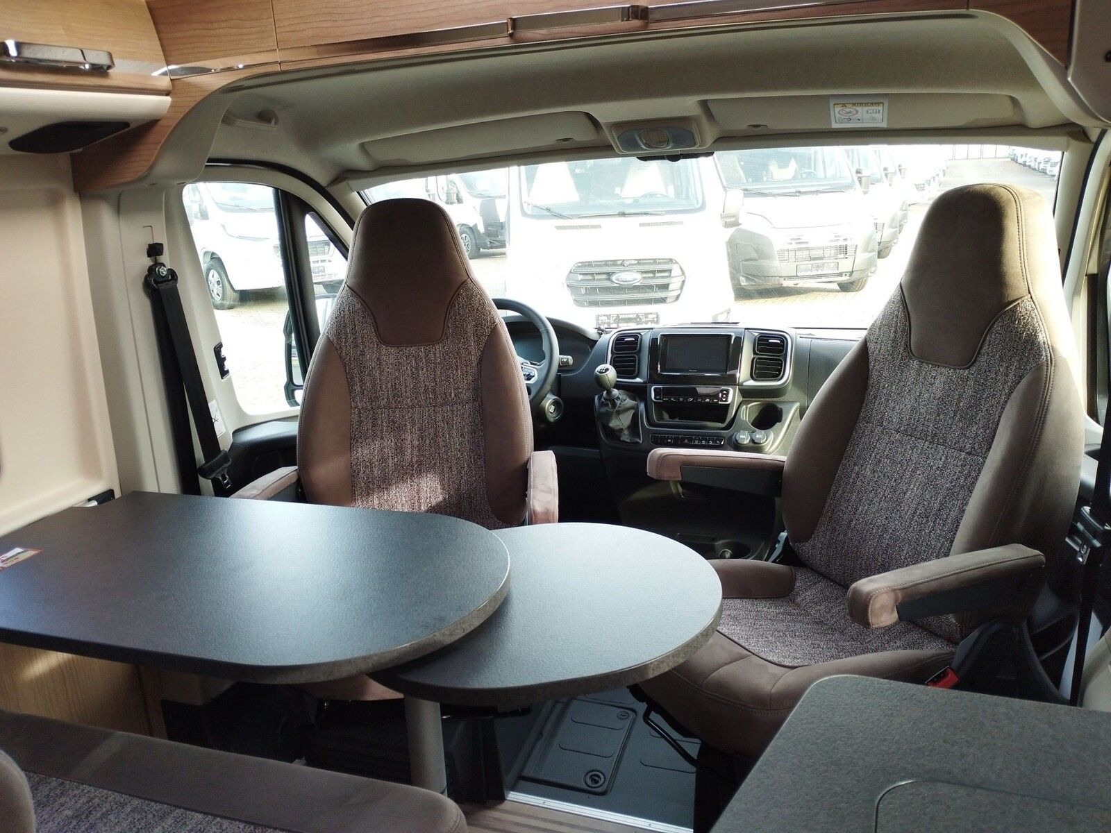 Fahrzeugabbildung Malibu Van compact 600 LE Klimaautomatik, Radio DAB,