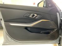 BMW 318 - Vorschau Bild 18