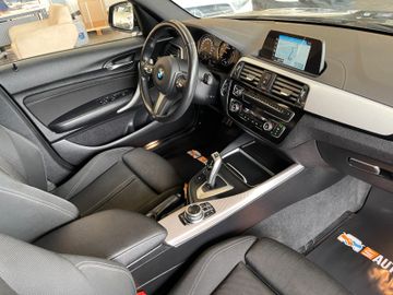 BMW 118i 5-Türer Aut. Edition M Sport Shadow*NAVI*LE