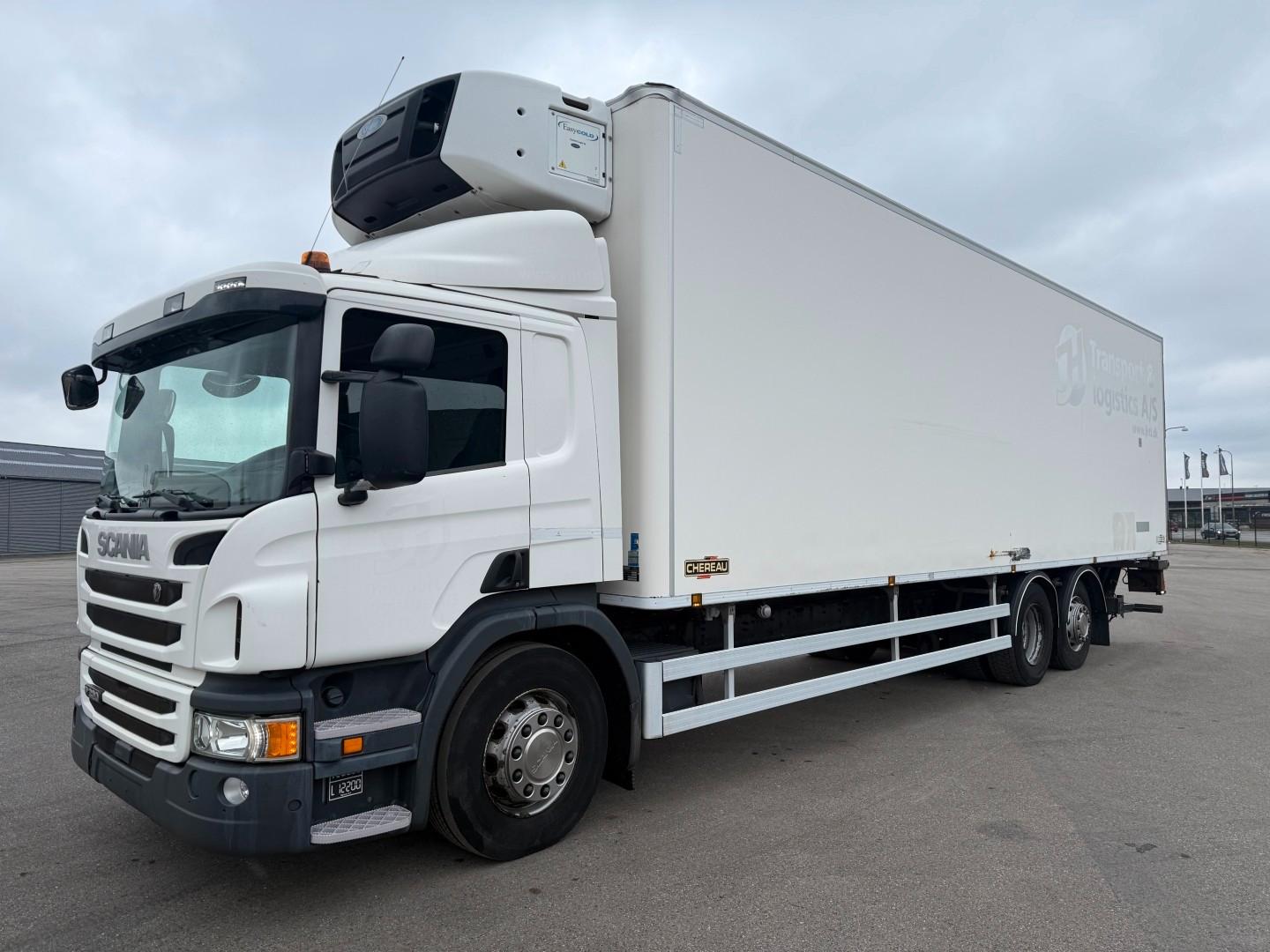 Scania P320 6x2*4 Carrier Supra 1250 Mt 9.65 m. box