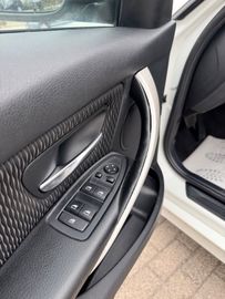 BMW 320 - 12