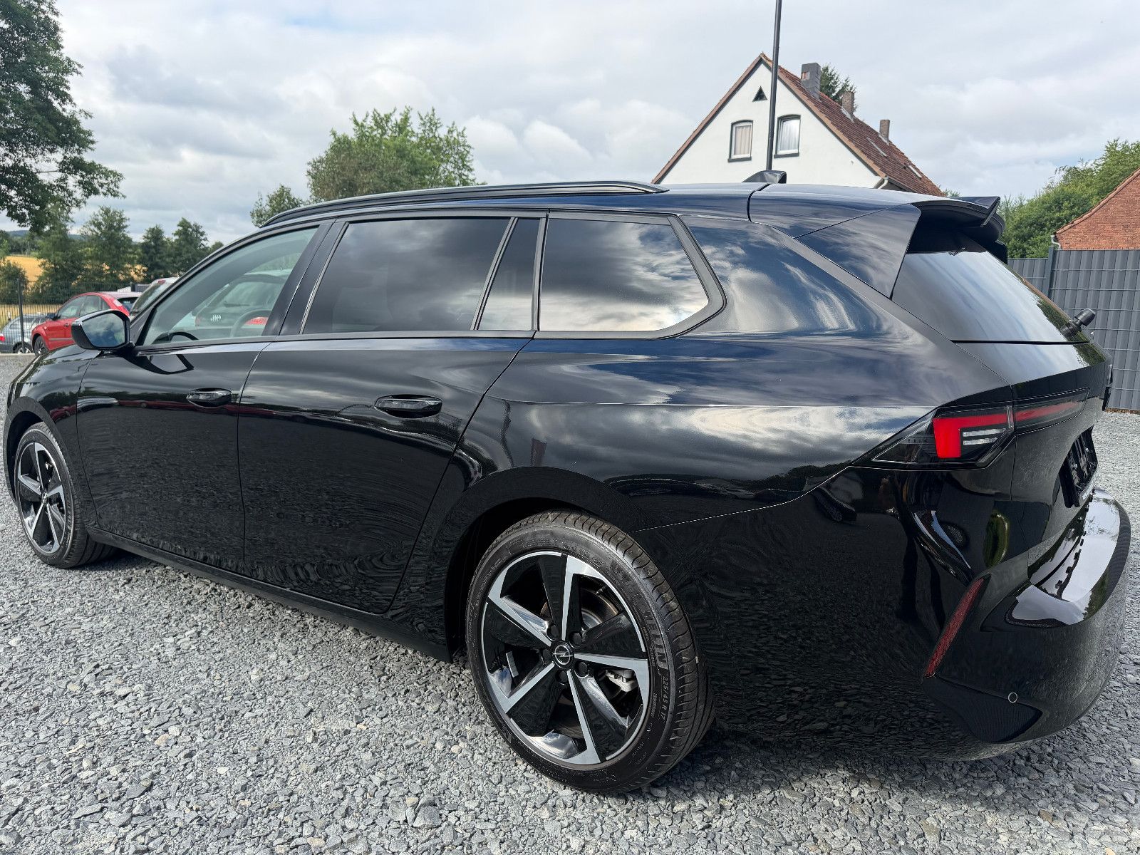OPEL Astra 1.5d Sports Tourer GS PANO/LED/AHK – Foto 4