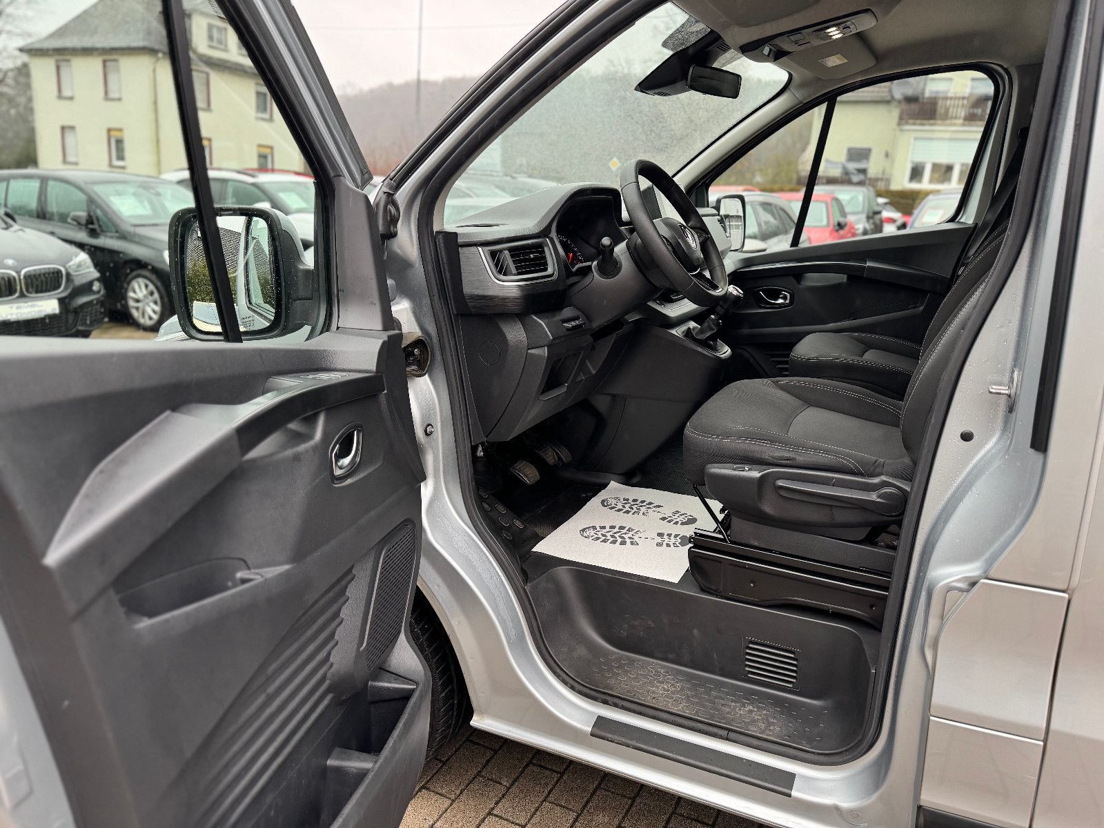 RENAULT Trafic, 2022, Diesel, 150 PS