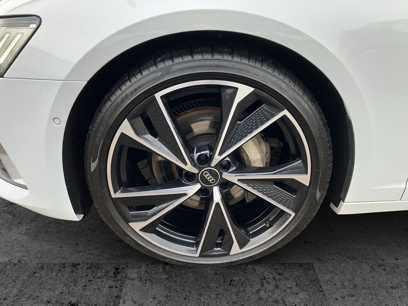 Fahrzeugabbildung Audi A6 Avant 50 TDI quattro sport AHZV HD Matrix Hea