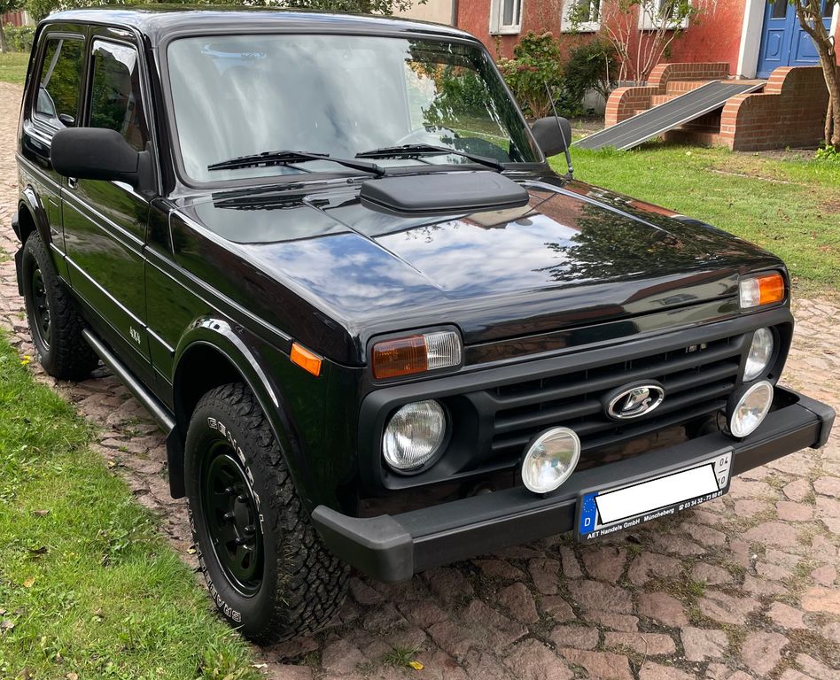 Image of Lada Niva