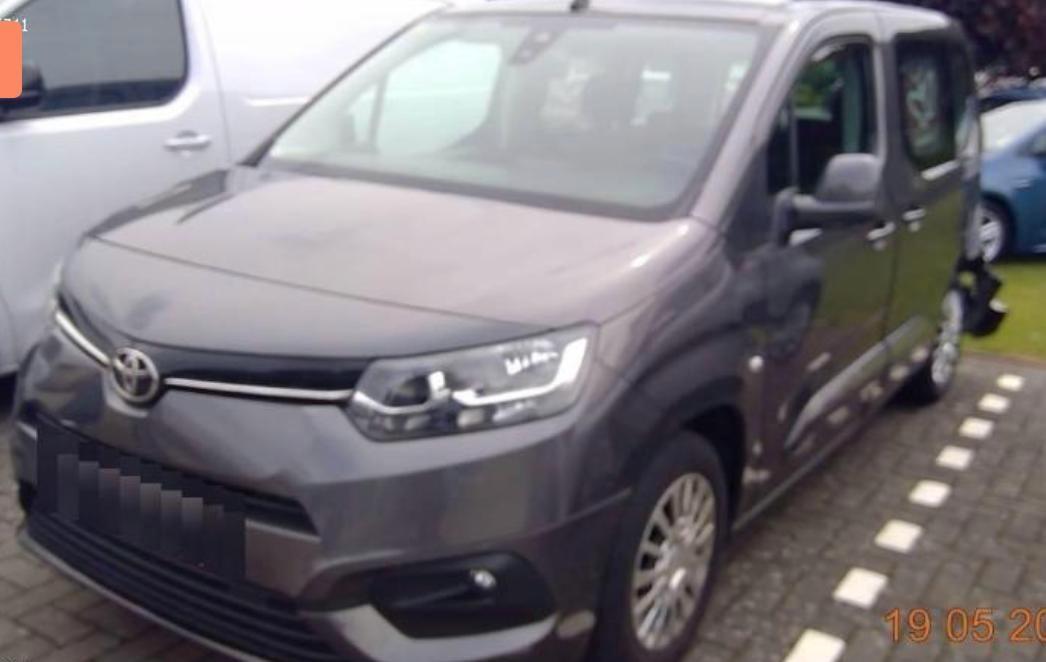 Toyota Proace City Verso L1 Shuttle