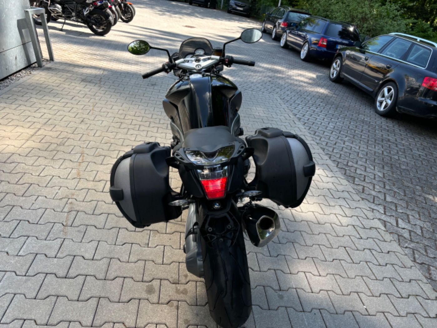 Fahrzeugabbildung BMW K 1300 R Seitenkoffer + Tankrucksack