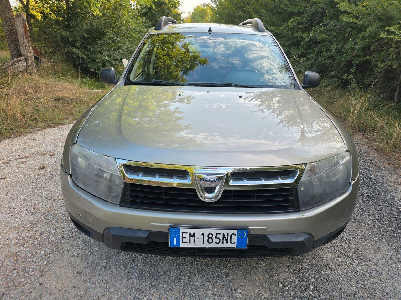 Dacia Duster 2012 — interior