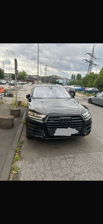 Image of Audi Q7