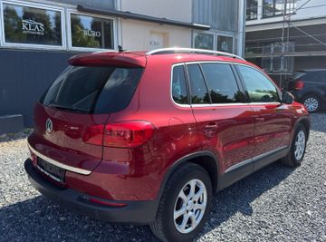 Volkswagen Tiguan - 5