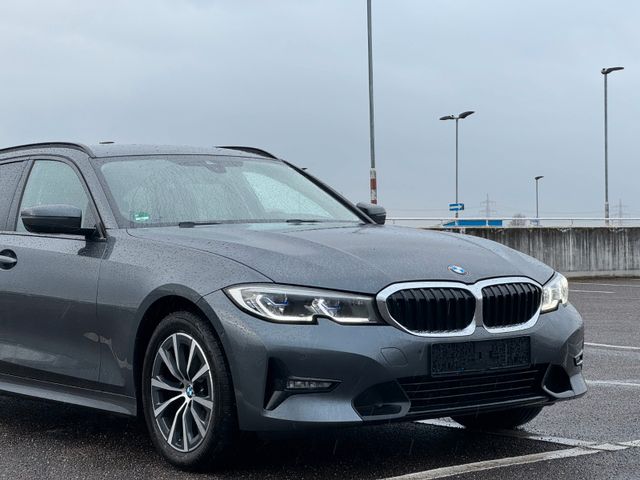 BMW 318 d Sport Line M AUT Navi LED Leder