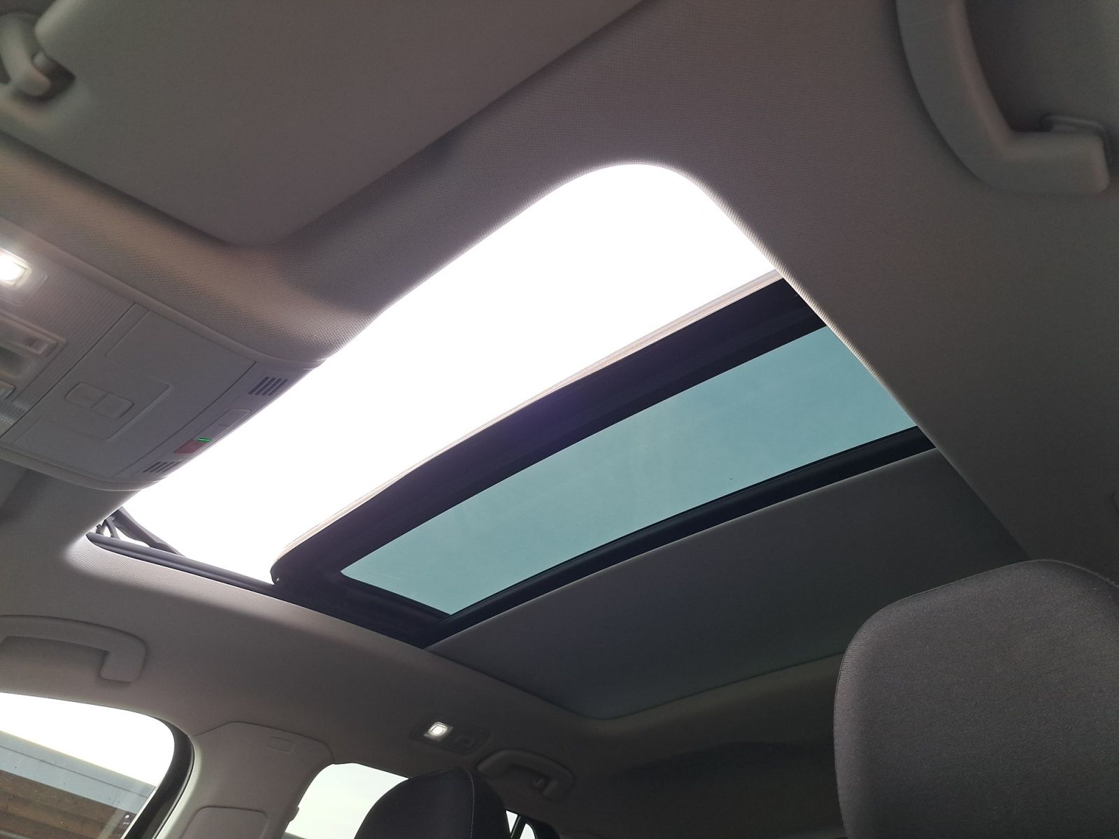 Volkswagen T-Roc - Bild 16