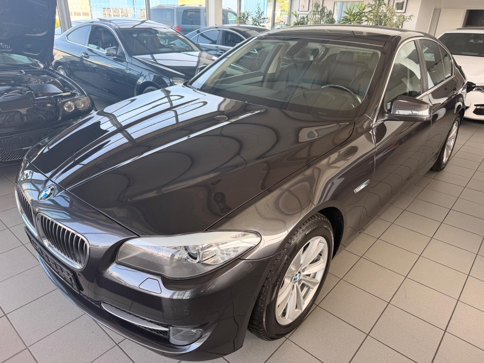 BMW 520d Limousine Bi-Xenon*PDC*Navi