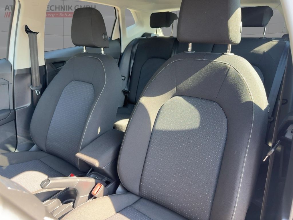 Fahrzeugabbildung SEAT Ibiza Road Edition  KLIMA  ALLWETTER