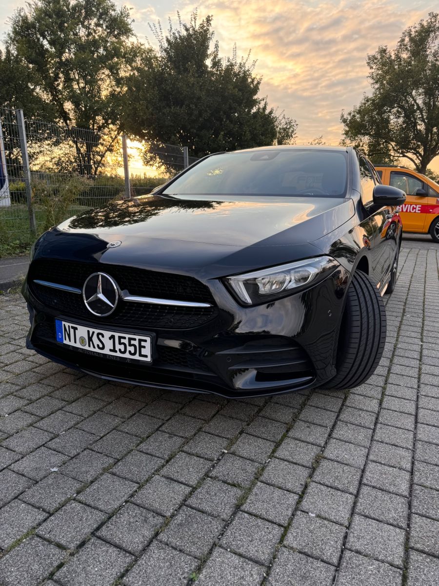 MERCEDES-BENZ A 250e Plug in, TÜV Neu. Limousine. Alcantara 