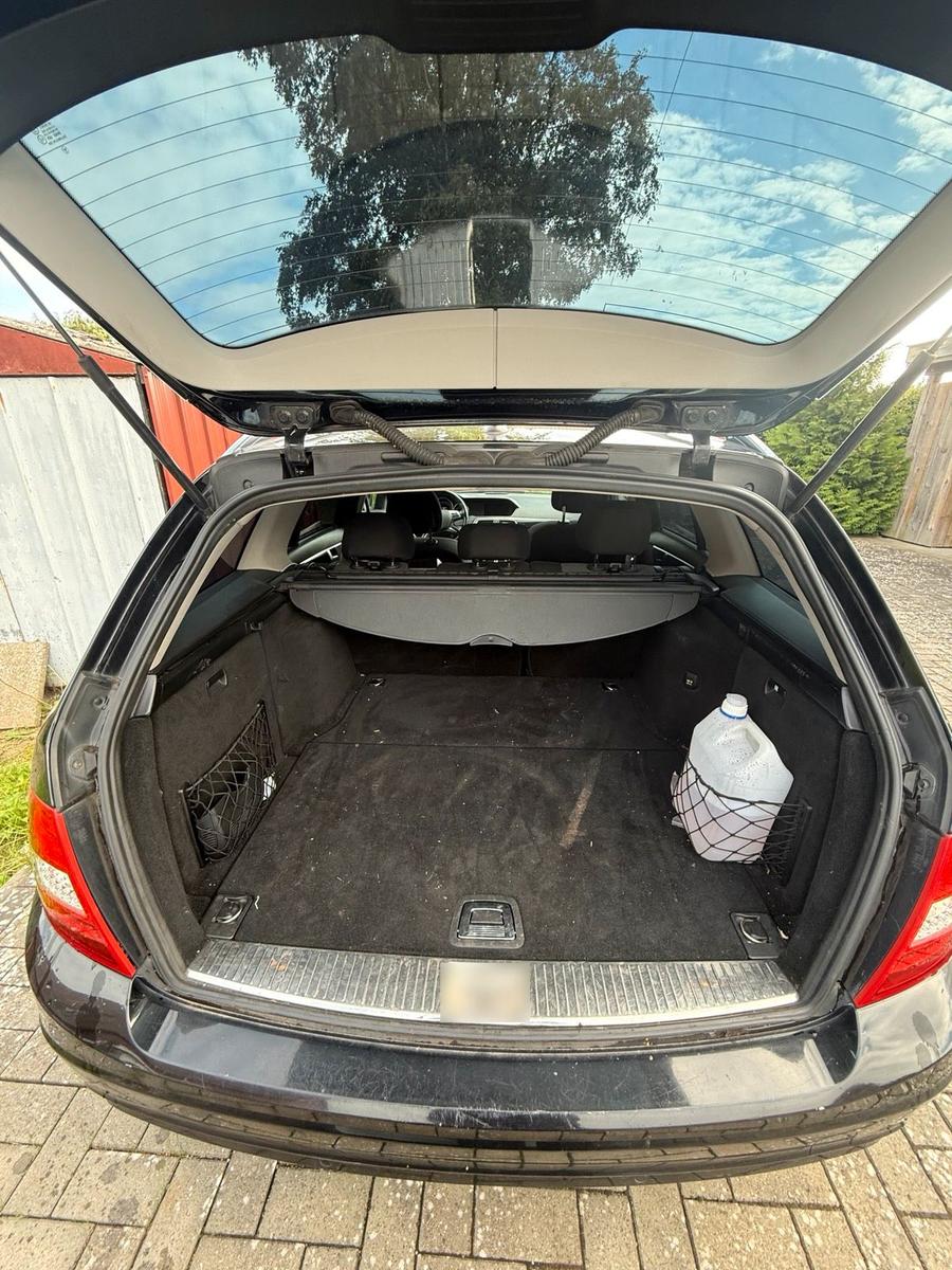 Mercedes-Benz C200 2011 — photo 5