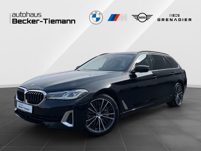 BMW 540i xDrive Touring Luxury-Line Panorama/AHK/Las