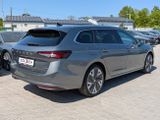 Skoda Superb 2.0 TDI 4x4 Selection MATRIX*AHK*PANO*19" - Skoda Superb Jahreswagen