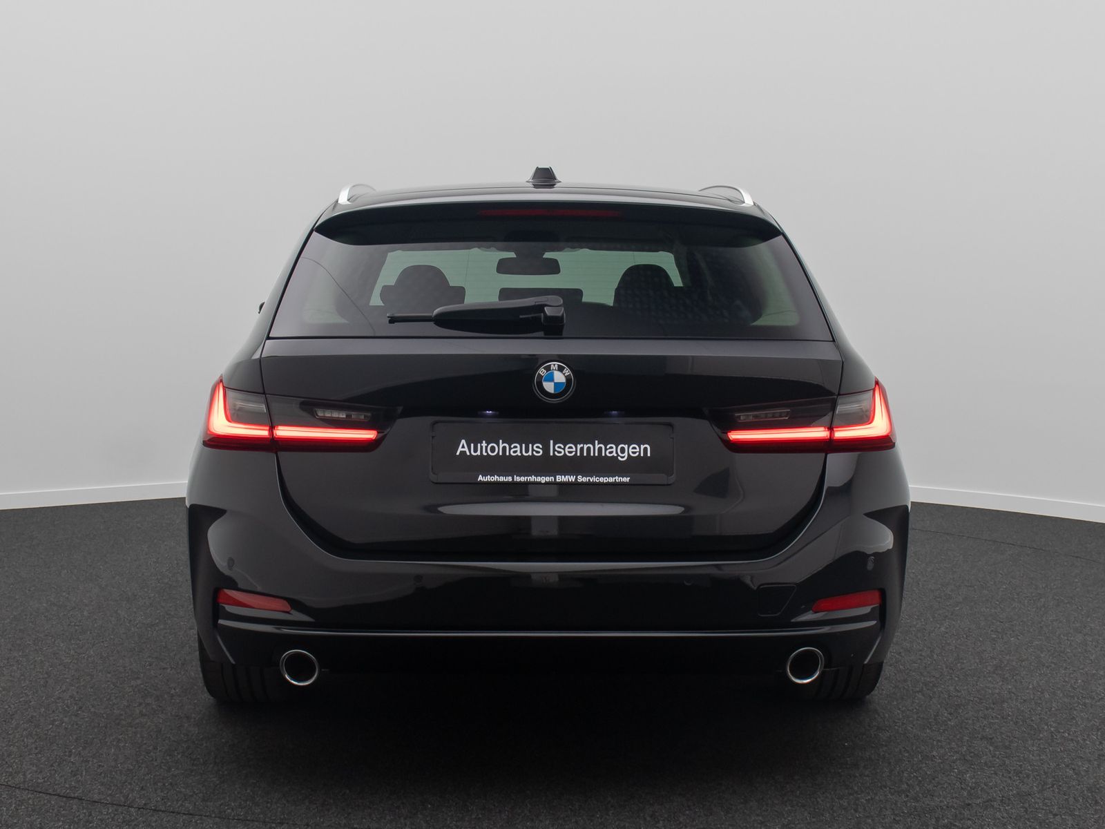 Fahrzeugabbildung BMW 318d GeschwindigReg DAB CockpitPlus Sportsitz