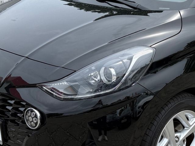 Fahrzeugabbildung Hyundai i10 Edition 30 1.0 +KLIMA+CARPLAY+SHZ+TEMPOMAT+U