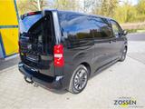 Opel Zafira Life Zugvorrichtung + Navi + 8 Sitzplätze - schwarze Opel Zafira Life
