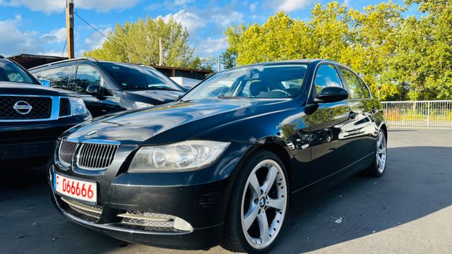 BMW 325i Limousine Klima PDC Schiebedach Teilleder