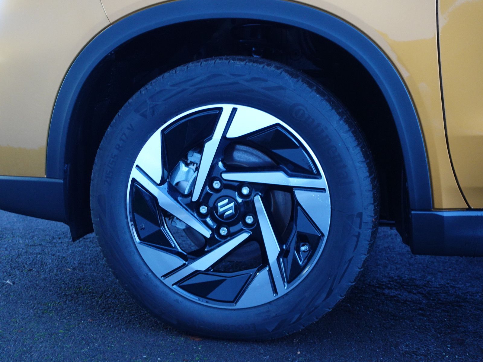 Fahrzeugabbildung Suzuki Vitara 1.5 AT AllGrip Comfort+  NAVI,Schiebedach