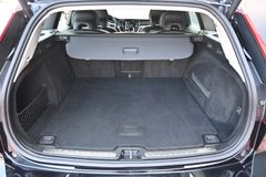 Fahrzeugabbildung Volvo V60 Cross Country D4 AWD Autom Pro*FSHZG*ACC*AHK
