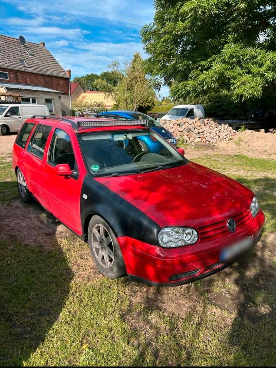 Volkswagen Golf