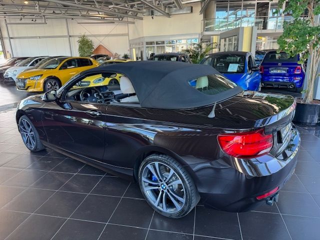 Fahrzeugabbildung BMW 230i  Sport Line KLIMA LED NAVI ALU